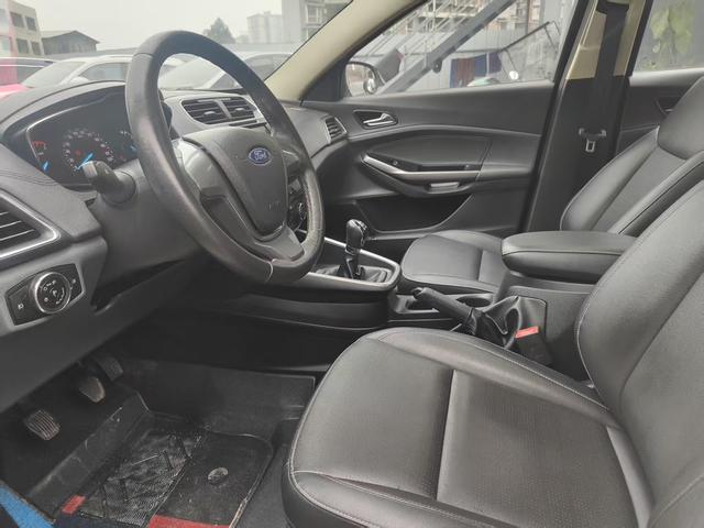 Ford Escort 2017 модификация Happiness Edition 1.5L Manual Fashion – фото 8