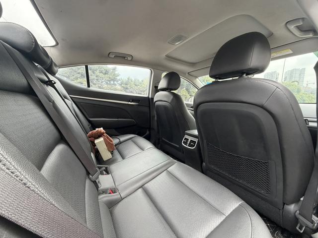 Hyundai Elantra Модель 2019 года 1.5L CVT Smart Hyun · Elite – фото 6