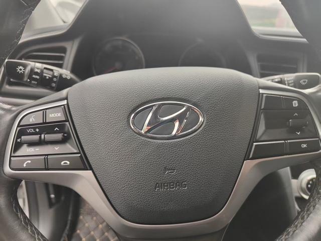 Hyundai Elantra Модель 2019 года 1.5L CVT Smart Hyun · Elite – фото 7