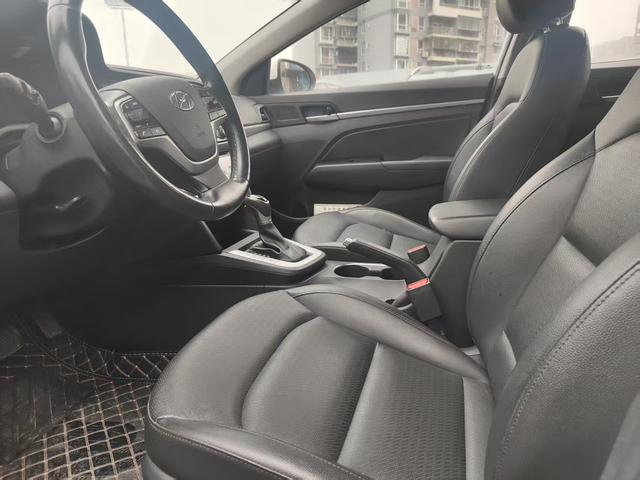 Hyundai Elantra Модель 2019 года 1.5L CVT Smart Hyun · Elite – фото 8