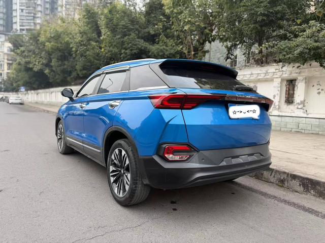 Bestune T77 Модель 2019 года 230 TID автоматическое Exclusive Country VI – фото 4