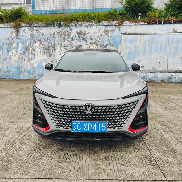 Changan UNI-T 2020 1.5T Flagship – фото 2