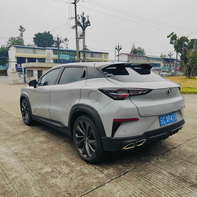 Changan UNI-T 2020 1.5T Flagship – фото 4