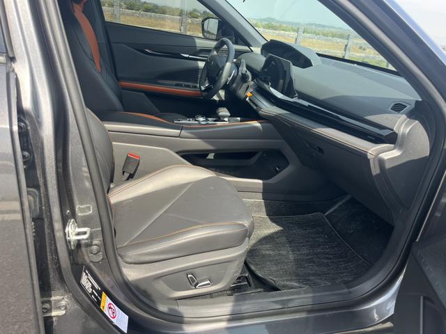 Changan UNI-V 2022 1.5T Premium – фото 11