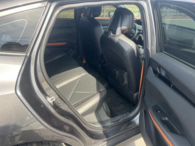 Changan UNI-V 2022 1.5T Premium – фото 12
