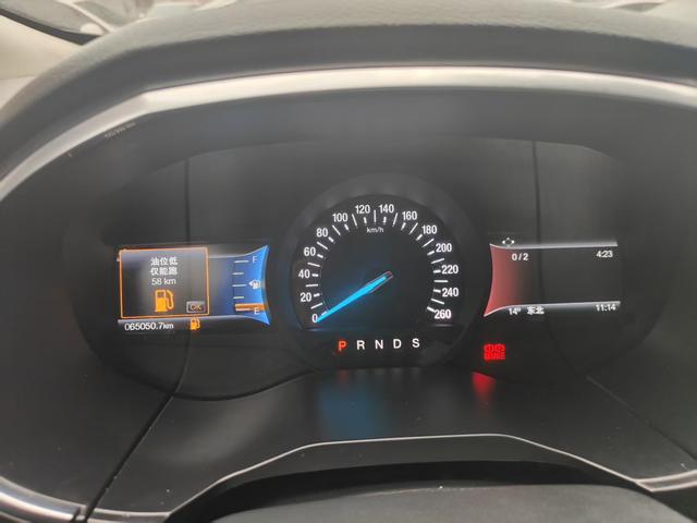 Ford Edge 2018 EcoBoost 245 2WD Premium 7-seater, China V – фото 7