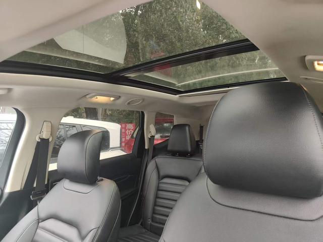 Ford Edge 2018 EcoBoost 245 2WD Premium 7-seater, China V – фото 9