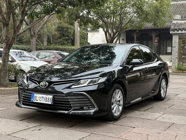 Toyota Camry 2022 2.0GVP Lead Edition – фото 1