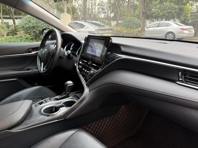 Toyota Camry 2022 2.0GVP Lead Edition – фото 11