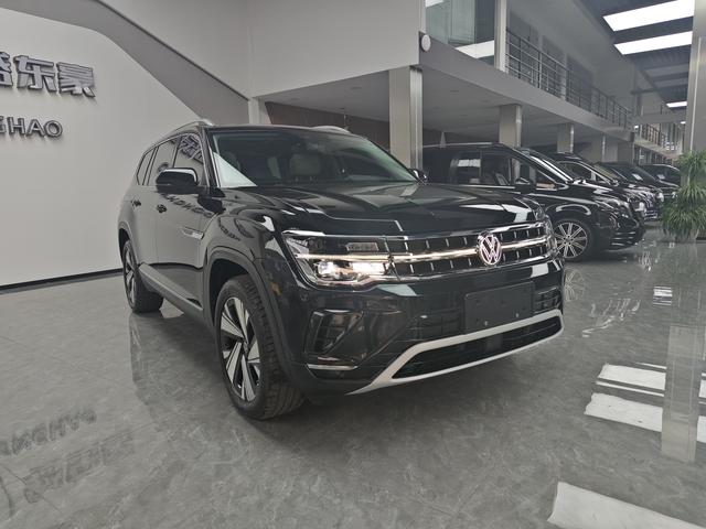 Volkswagen Teramont 2023 380TSI 4WD Premium Luxury – фото 3