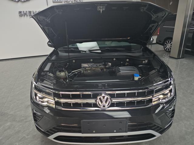 Volkswagen Teramont 2023 380TSI 4WD Premium Luxury – фото 8