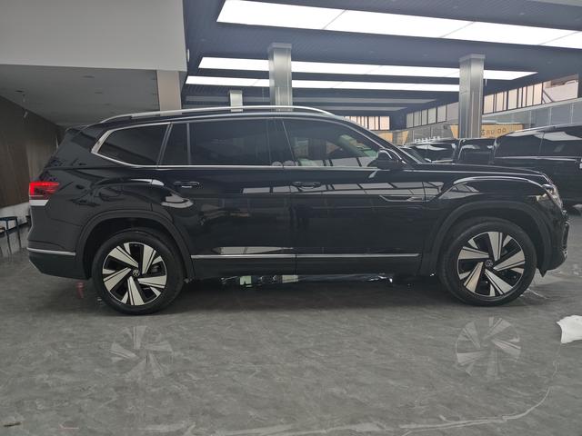 Volkswagen Teramont 2023 380TSI 4WD Premium Luxury – фото 10
