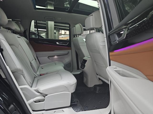 Volkswagen Teramont 2023 380TSI 4WD Premium Luxury – фото 14