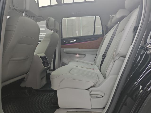 Volkswagen Teramont 2023 380TSI 4WD Premium Luxury – фото 18