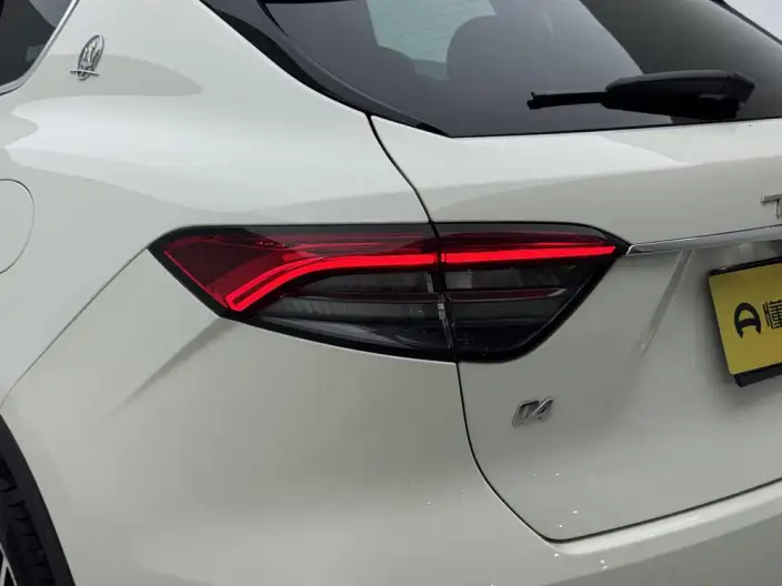 Levante 2021 Model 3.0T Standard Edition – фото 13