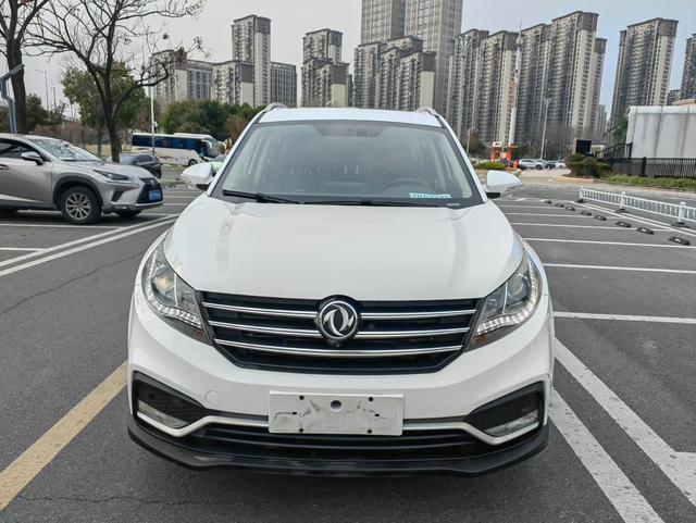 Dongfeng Fengguang 580 2017 1.5T CVT Luxury – фото 2