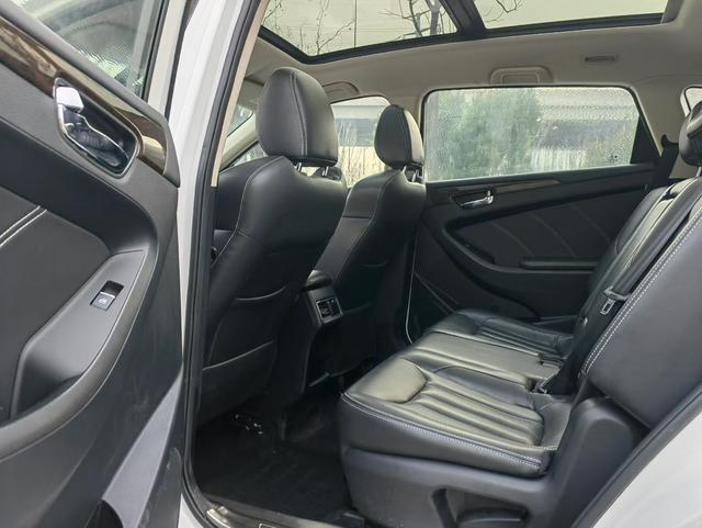 Dongfeng Fengguang 580 2017 1.5T CVT Luxury – фото 6