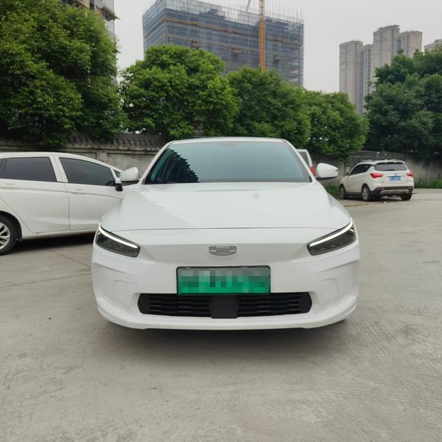 Geely Geometry A 2022 Pro 430KM Green Apple Pro – фото 2