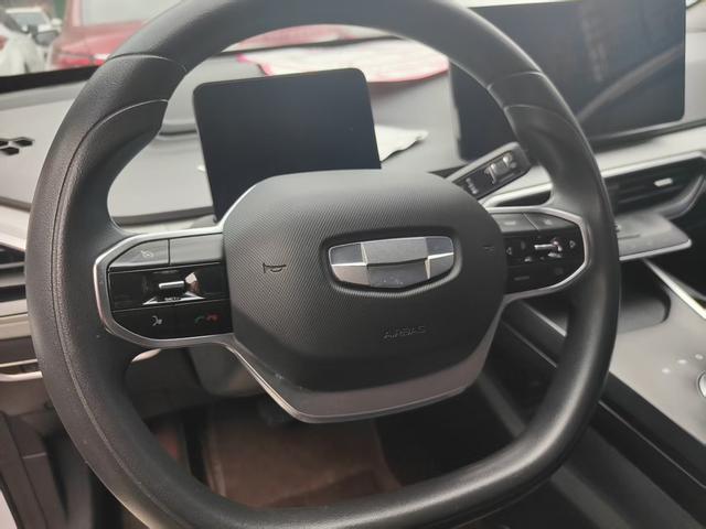 Geely Geometry A 2022 Pro 430KM Green Apple Pro – фото 7