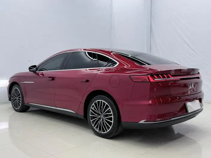 BYD Han DM 2020 Model DM 4WD performance version Noble Model – фото 4