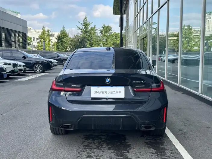 BMW 3 Series 2025 Model 330Li Exclusive Model M Sports Night Set