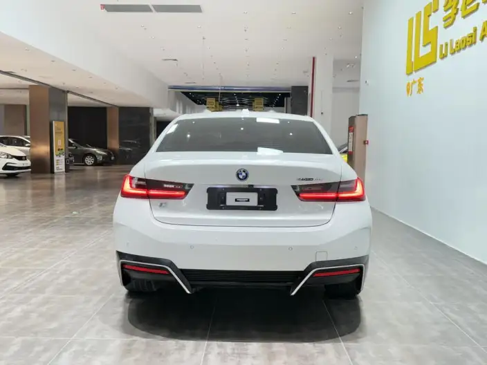 BMW i3 2023 Model eDrive40L Night Set – фото 6