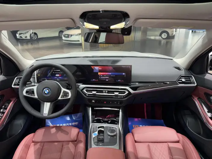 BMW i3 2023 Model eDrive40L Night Set – фото 11