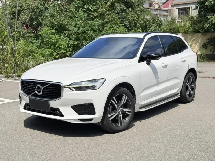Volvo XC60 2020 Model T5 4WD Smart Range Sports Edition