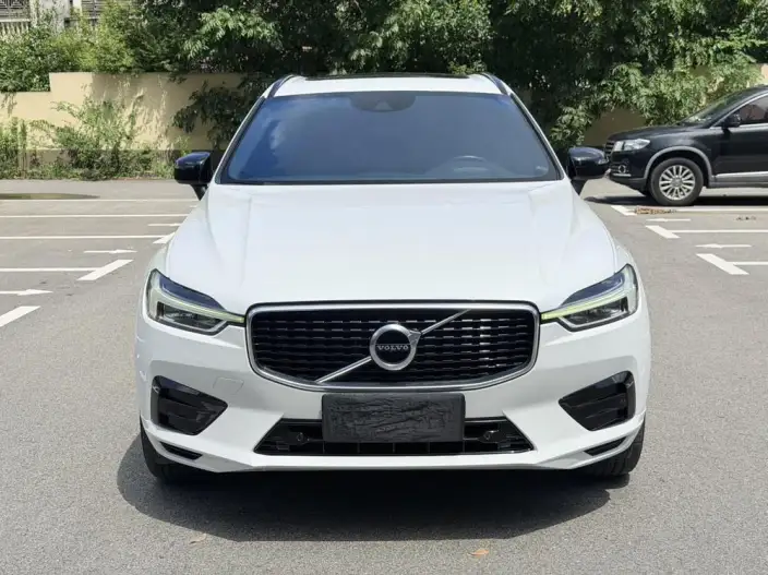 Volvo XC60 2020 Model T5 4WD Smart Range Sports Edition