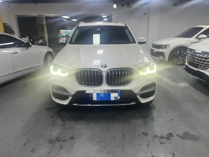 BMW X3 2020 Model xDrive28i Luxury Set – фото 2