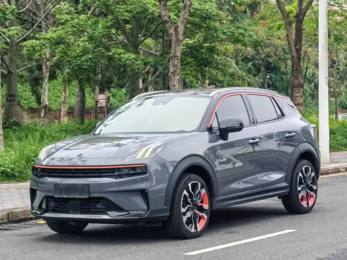 Lynk & Co 06 2020 Model 1.5T Shine Halo