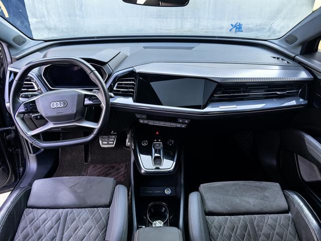 Audi Q4 e-tron 2023 50 e-tron quattro Creative – фото 5