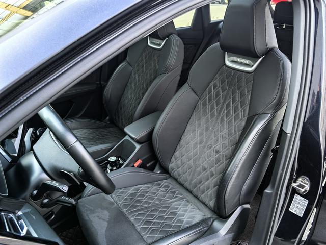 Audi Q4 e-tron 2023 50 e-tron quattro Creative – фото 10