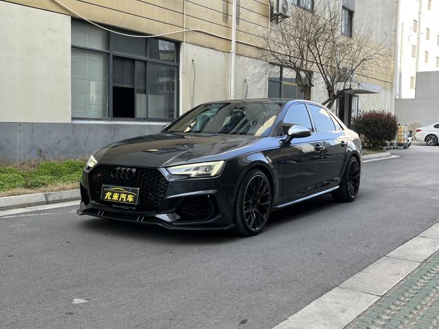 Audi S4 2018 S4 3.0 TFSI – фото 1
