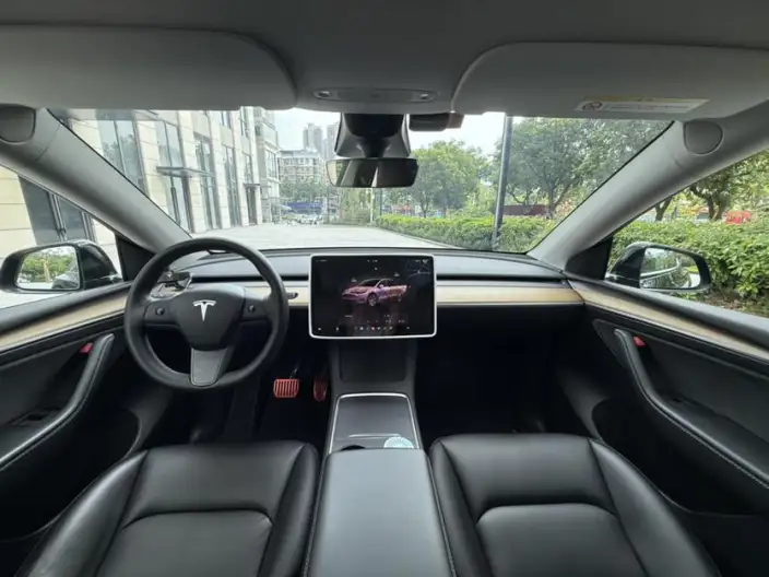 Model Y 2022 Model Rear-wheel drive version – фото 8