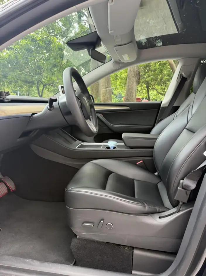 Model Y 2022 Model Rear-wheel drive version – фото 9