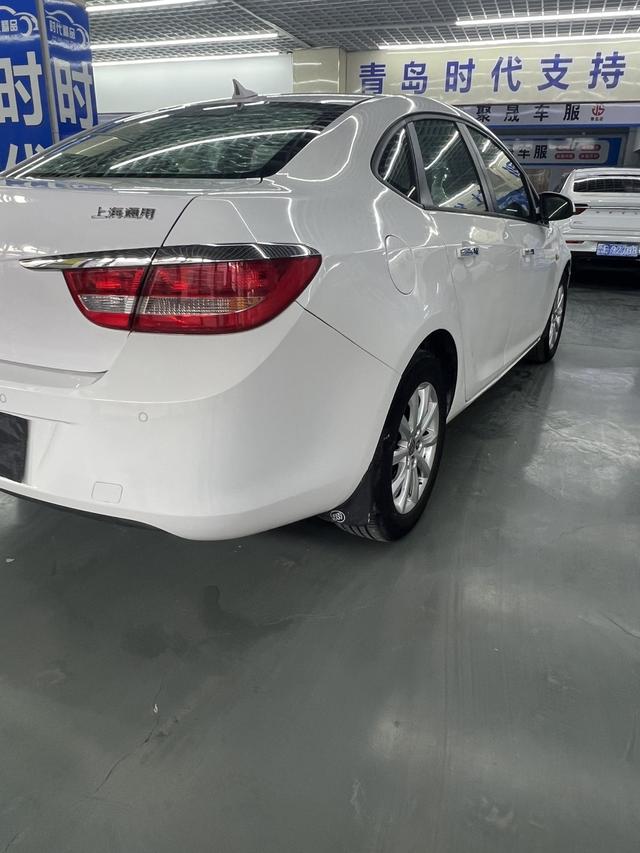 Buick Excelle 2013 GT 1.6L Automatic Fashion – фото 3