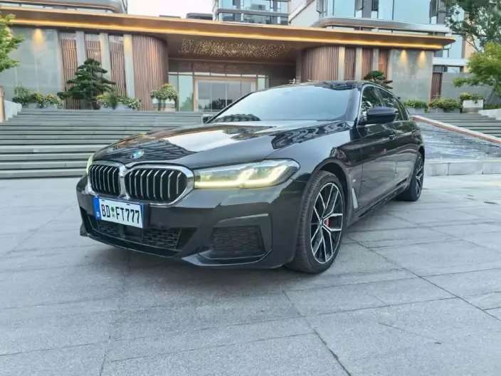 BMW 5 Series 2022 Model Facelift II 530Li Leading Model M Sports Set