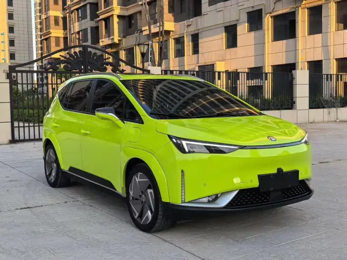 Hechuang Z03 2022 Model 620 Trendy Smart Edition 76.8kWh
