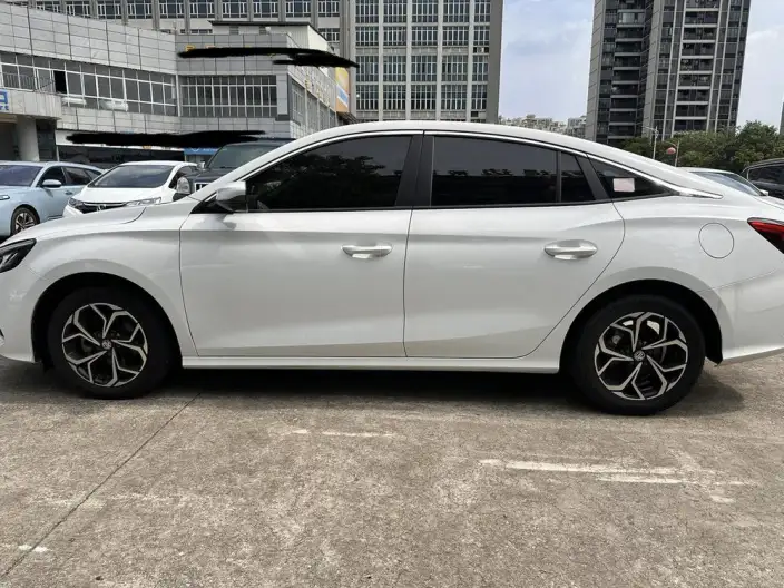 MG5 2021 Model 180DVVT CVT Youth Fashion Edition