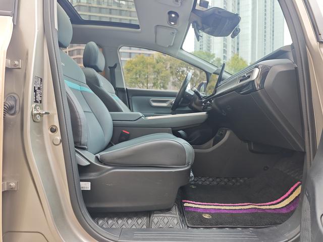 AION Y 2023 Plus 610 Smart Edition Ternary Lithium – фото 6