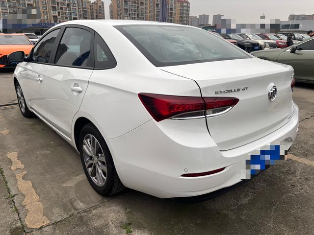 Buick Excelle Модель 2021 года комплектация 1.3T автоматическое Lite Hybrid Elite – фото 13