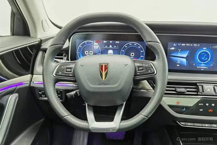 Hongqi HS5 2022 Model Facelift 2.0T Smart Flag Enjoy Edition – фото 15
