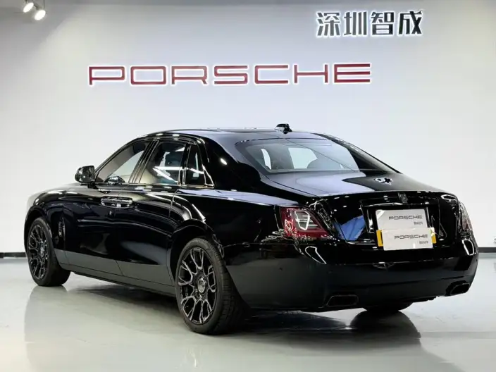 Ghost 2022 Model 6.7T Black Badge
