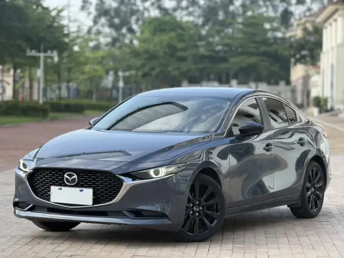 Mazda3 Axela 2022 Model 2.0L Automatic Zhi Ya Edition