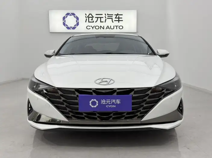Hyundai Ioniq 2022 Model 1.5L CVT LUX Premium Edition
