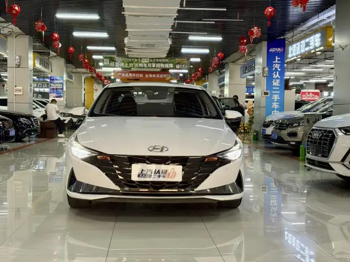 Hyundai Ioniq 2022 Model 1.5L CVT LUX Premium Edition