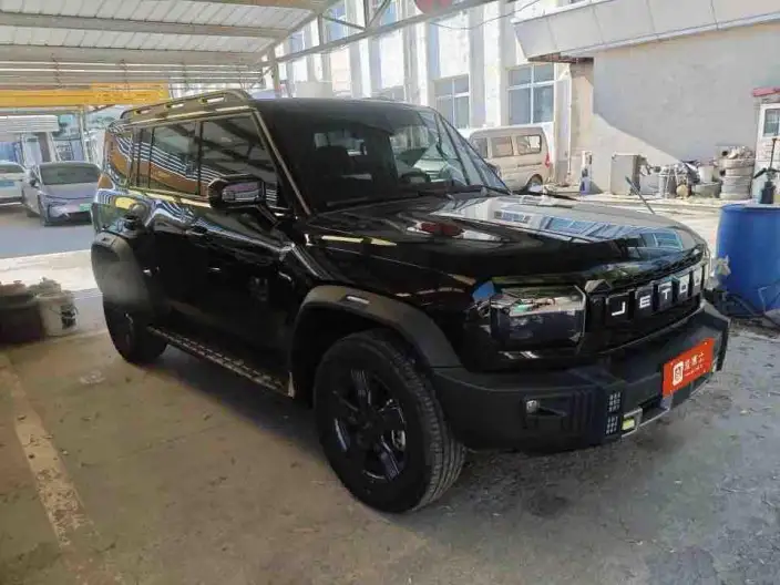 Jetour Traveler 2023 Model 1.5TD 2WD Land Rover Discovery PRO