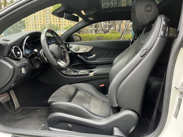 Mercedes-Benz C-Class AMG Модель 2019 года AMG C 63 Coupe – фото 4