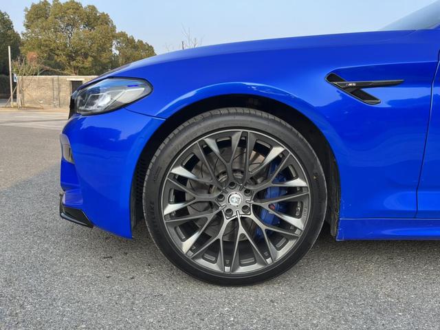 BMW M5 Модель 2018 года M5 – фото 10